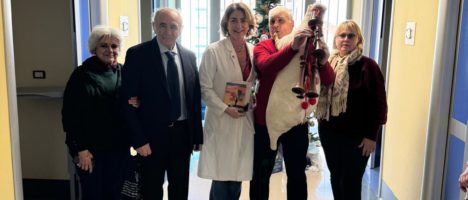 Natale in corsia 2024 nel reparto di UOSD di Malattie Neurodegenerative ad elevata complessità assistenziale dell’AOU G. Martino di Messina