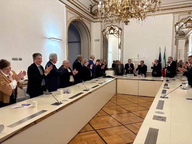 Medici, Filippo Anelli riconfermato alla Presidenza Fnomceo, Vicepresidente Giovanni Leoni, Segretario Roberto Monaco, Tesoriere Brunello Pollifrone. Alla Presidenza Commissione Albo Odontoiatri Andrea Senna, alla Vicepresidenza Nicola Cavalcanti, alla Segreteria Antonio Natale. Rimarranno in carica sino al 2028